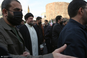 حضور سید حسن خمینی در اجتماع بزرگ مردم تهران