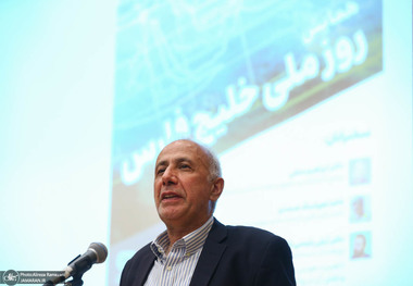 متقی، استاد دانشگاه: بیشترین حجم تهدیدات امنیت ملی ایران در سال ۱۴۰۴ شکل گرفته/ عبور از هر‌گونه تهدیدی نیازمند بهره‌گیری از ساز و کارهای دیپلماتیک و ائتلاف‌سازی برای متقاعد‌سازی بازیگران تهدید‌کننده می‌باشد