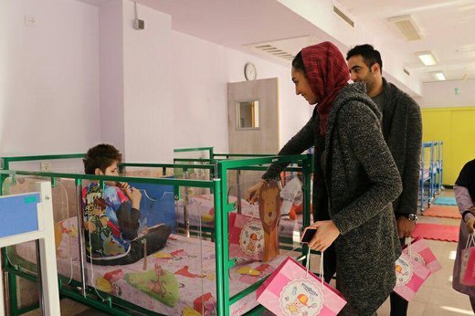 بانوی مدال‌آور المپیکی در آسایشگاه خیریه کهریزک
