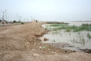 گزارش تصویری بالا آمدن آب اروندرود در آبادان  احتمال قطع راه ارتباطی خرمشهر به آبادان