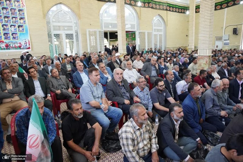مراسم سی و هفتمین سالگرد بزرگداشت امام خمینی (س) در روستای خیارج استان قزوين