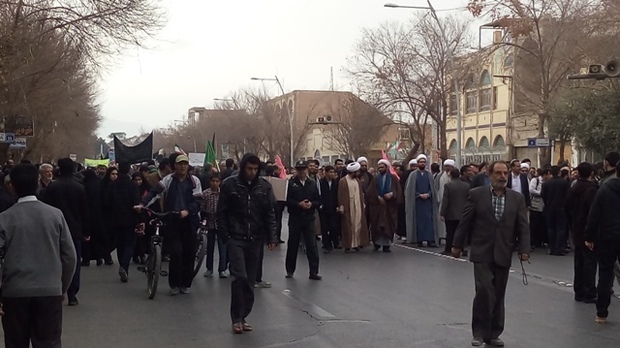 راهپیمایی همبستگی و بصیرت در یزد آغاز شد