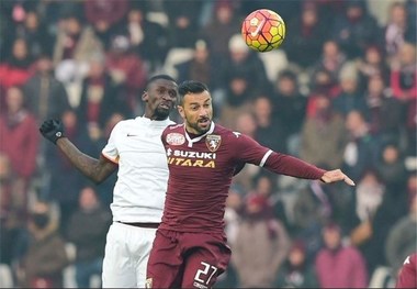  رم با شکست خانگی از مدعیان دور شد
