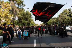 پیاده روی جاماندگان اربعین حسینی در تهران