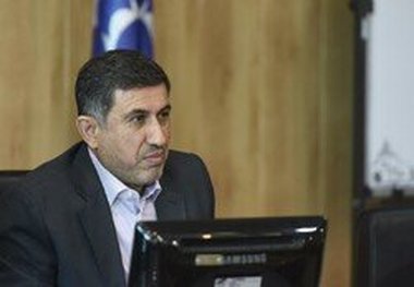 استاندار البرز:
ایجاد امنیت حضور سرمایه گذاران را به دنبال دارد