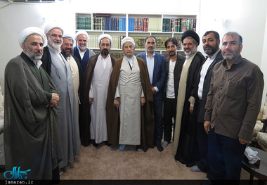 دیدار مدیران موسسه تنظیم و نشر آثار امام خمینی(س) نمایندگی قم با جمعی از مراجع و علما