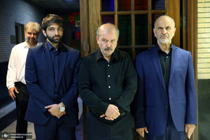 مراسم ختم مادر فرشاد مومنی