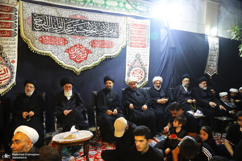 مراسم عزاداری دهه اول ماه صفر در بیت مرحوم آیت الله شاه آبادی‎