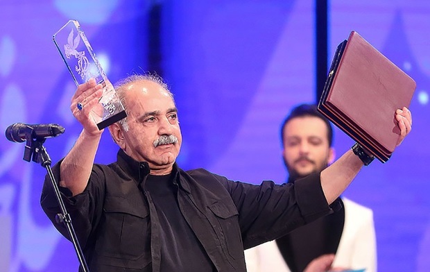 برندگان سیمرغ بلورین بهترین بازیگر نقش اول مرد در ادوار جشنواره فیلم فجر
