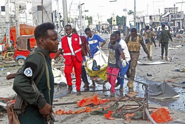 انفجار بمب در موگادیشو با 100 کشته و 300 زخمی! + فیلم