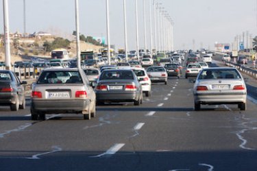 تردد خودروها در همه محورهای استان تهران روان و عادی است