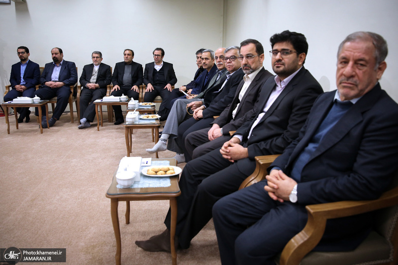 دیدار جمعی از مسئولان و محققان پژوهشکده علوم شناختی با رهبر معظم انقلاب