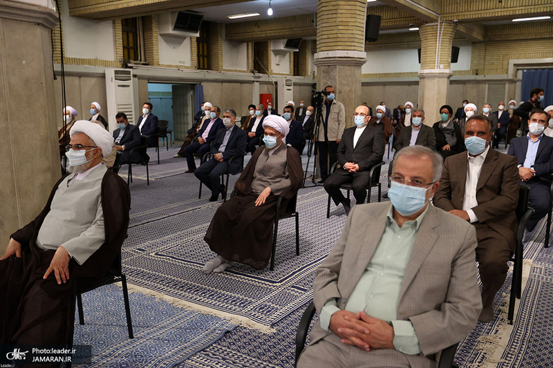 مراسم تنفیذ حکم سیزدهمین دوره ریاست جمهوری اسلامی ایران‌ توسط رهبر انقلاب