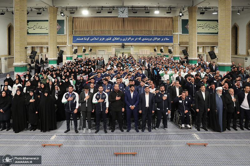 دیدار قهرمانان و مدال‌آوران ورزشی و المپیادهای علمی جهانی با رهبر معظم انقلاب