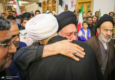 پیام آیت‌الله سیدمصطفی محقق داماد در پی شهادت علی لاریجانی: او برای ملت ایران زندگی بهینه، پیشرفت و توسعه در سایه معرفت دینی خواستار بود/ در این راه مواجه شدن با بی‌مهری و ناملایمات را پیش بینی می‌کرد و مؤمنانه صبوری می‌نمود و لحظه‌ای از تلاش خود نکاهید