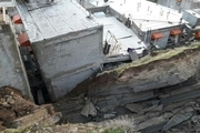 رانش زمین در مسجدسلیمان یک منزل مسکونی را تخریب کرد