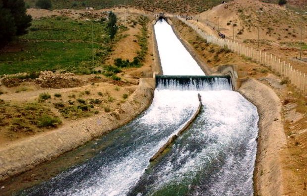 وزارت نیرو در تخصیص آب به بخش های مختلف باید بازنگری کند