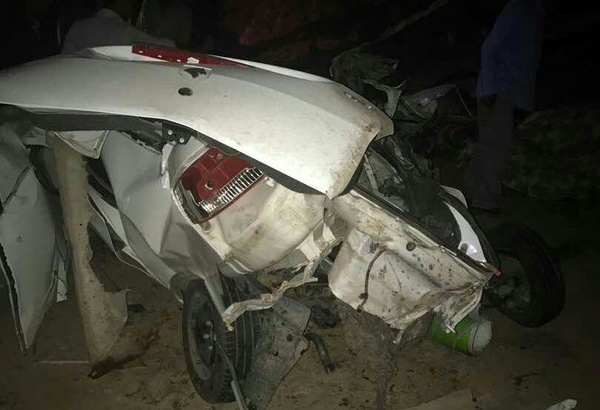 3 کشته در واژگونی و آتش‌سوزی خودروی پژو در محور سیرجان- کرمان