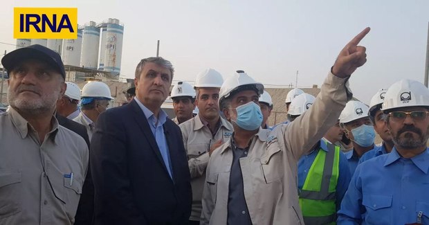 رییس سازمان انرژی اتمی: عملیات بتن‌ریزی دیواره ساختمان واحد دوم نیروگاه اتمی بوشهر آغاز می‌شود