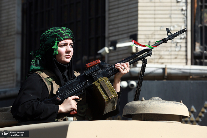 راهپیمایی دختران «جان‌فدای ایران»- ۲