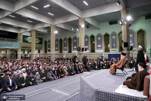 دیدار مسئولان نظام و سفرای کشورهای اسلامی با رهبر معظم انقلاب