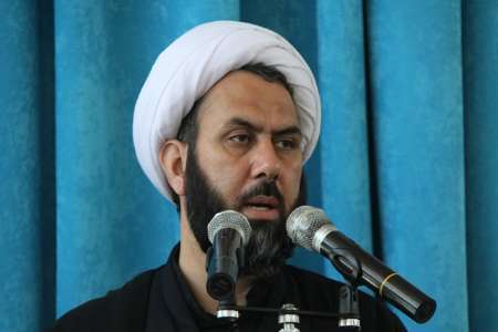 امام جمعه آستارا: دشمن از وحدت و حضور با اقتدار مردم ایران، هراس دارد