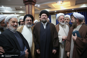 دیدار جمعی از روحانیون با سید حسن خمینی