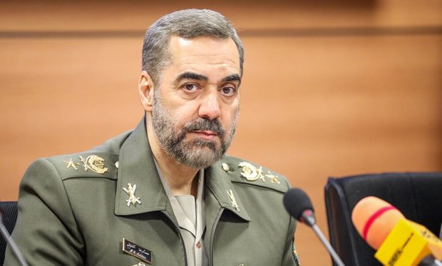 وزیر دفاع :دشمنان در حمله به اصفهان هیچ نتیجه‌ای نگرفتند