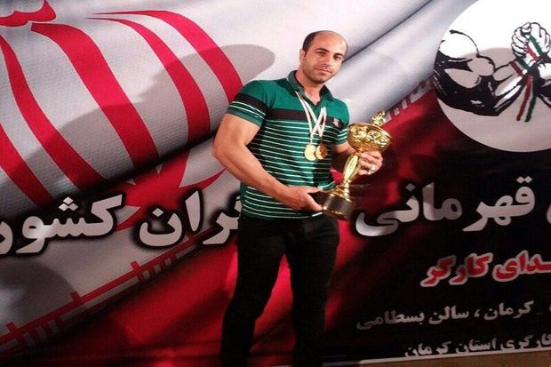 ورزشکار قزوینی در رقابت‌های مچ اندازی کشور قهرمان شد