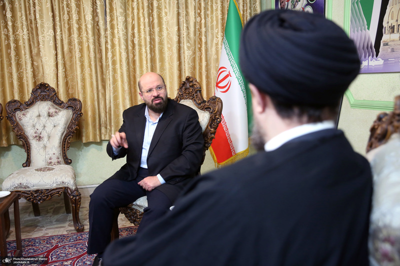 حضور سید حسن خمینی در دفتر نمایندگی جنبش مقاومت اسلامی فلسطین (حماس)