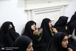 محفل انس با قرآن ویژه بانوان در بیت قدیمی امام در قم