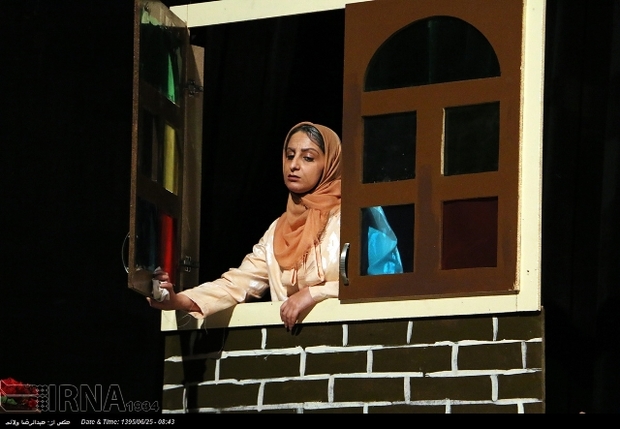 9 نمایش جواز حضور در مرحله نهایی جشنواره تئاتر زنجان را کسب کردند