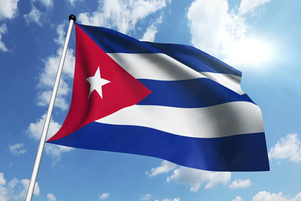 کوبا مرز خود را به روی گردشگران می‌بندد