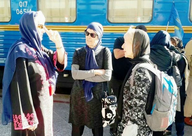 سفر ریلی زائران خارجی به مشهد افزایش یافت