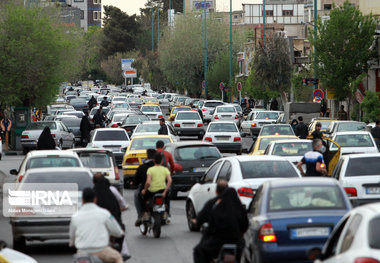روزانه ۶۰ هزار قمی برای شناسایی موارد مشکوک به کرونا غربال می‌شوند