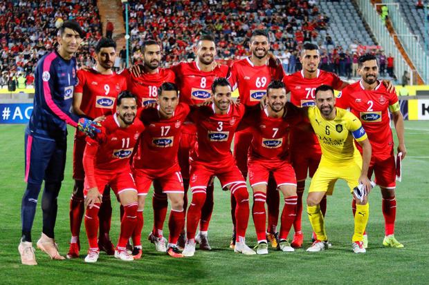 عکس یادگاری ژاوی با پرسپولیسی‌ها/ نبی و عرب در جایگاه ویژه
