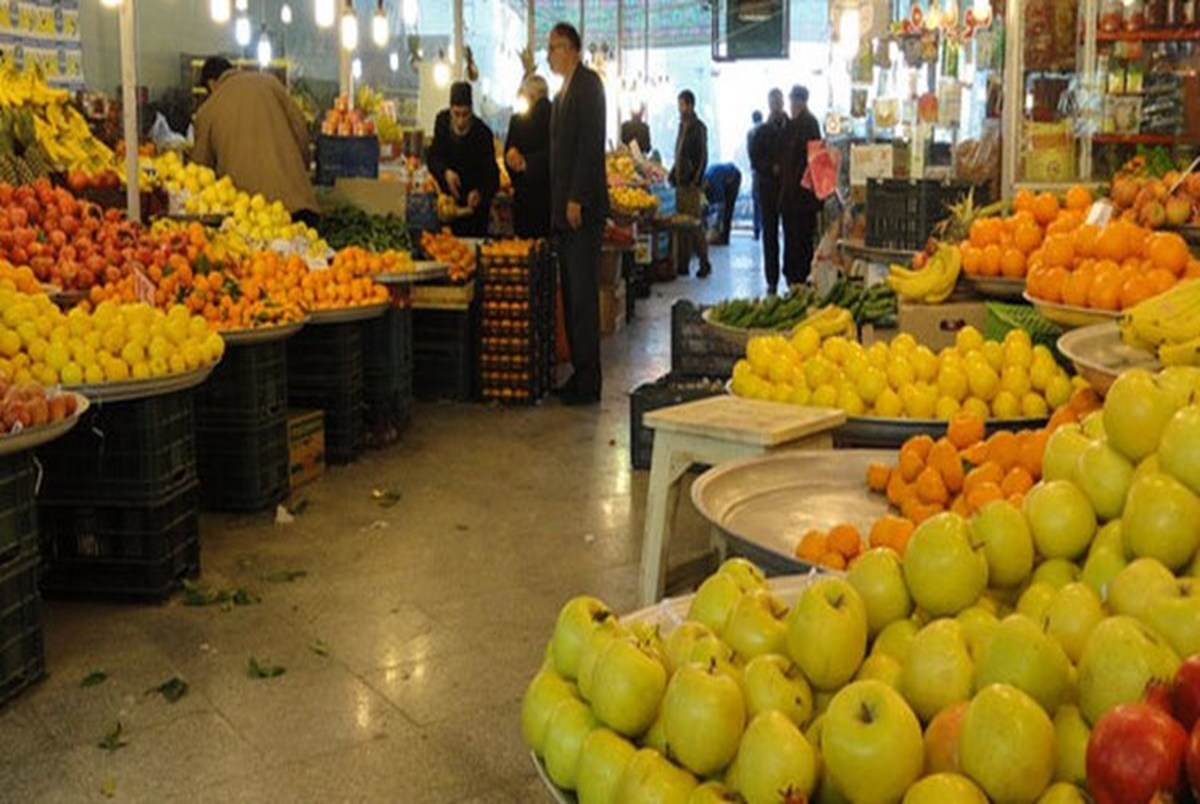 قیمت میوه در میدان مرکزی نصف بازار است! 