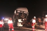 واژگونی اتوبوس با دو کشته و ۲۰ مصدوم