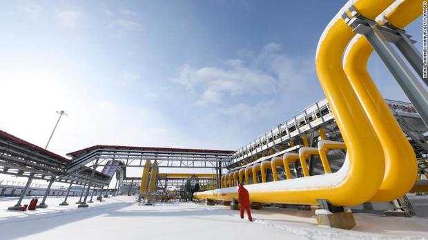 چین بهای گاز روسیه را به روبل و یوان می پردازد