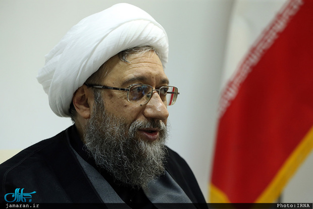 آملی لاریجانی هیچ صفحه ای در رسانه های مجازی ندارد
