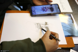 ورکشاپ هنر ی دانش آموزان هنرستان یادگار امام در حسینیه جماران