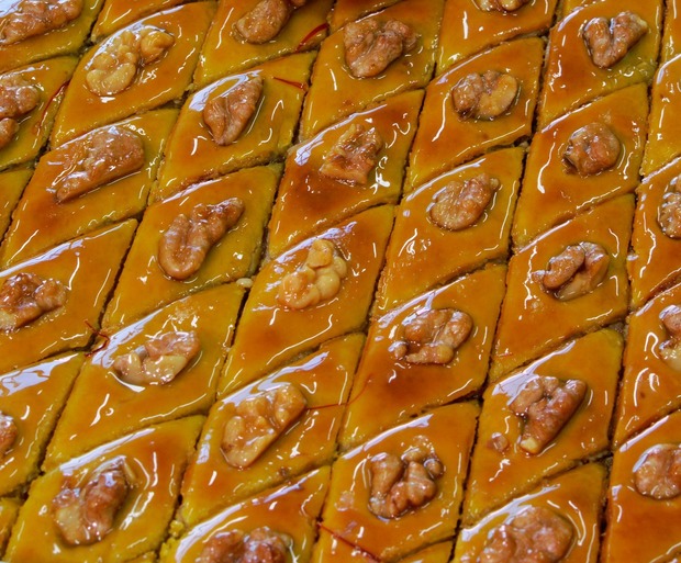 طرز تهیه باقلوا باکو به روش مجلسی
