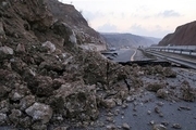 بازگشایی محور آزادراه خرم آباد پل زال در دو طرف