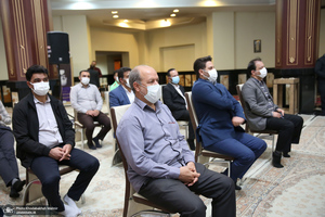 دیدار رئیس و کارکنان سازمان ملی استاندارد با سید حسن خمینی