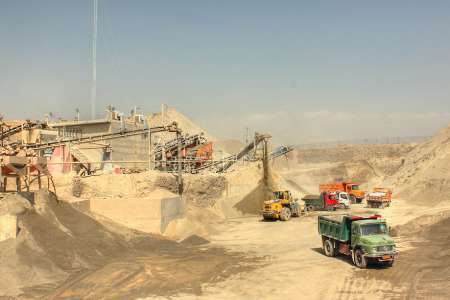 تشکیل پرونده برای 32 معدن متخلف در دزفول