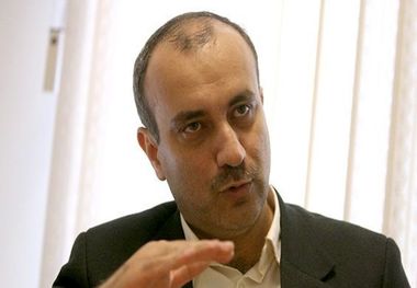 مدیرکل سیاسی وزارت کشور دولت اصلاحات: ما هنوز در کلیات حق قانونی اعتراض، مانده‌ایم/ به‌رسمیت شناختن حق اعتراض نیازمند اراده جدی حاکمیت است/ پیاده‌سازی مکانیسم‌های اجرایی در این زمینه امر غریبی نیست