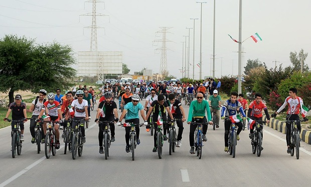 همایش دوچرخه سواری عمومی در بوشهر برگزار شد