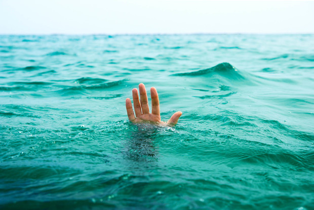 2 نوجوان در ساحل تالش غرق شدند