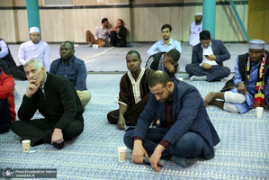 بازدید جمعی از شرکت کنندگان سی وششمین دوره مسابقات بین المللی قرآن کریم از جماران‎