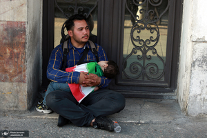 راهپیمایی دختران «جان‌فدای ایران» -۱